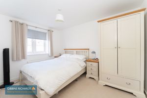 Bedroom- click for photo gallery